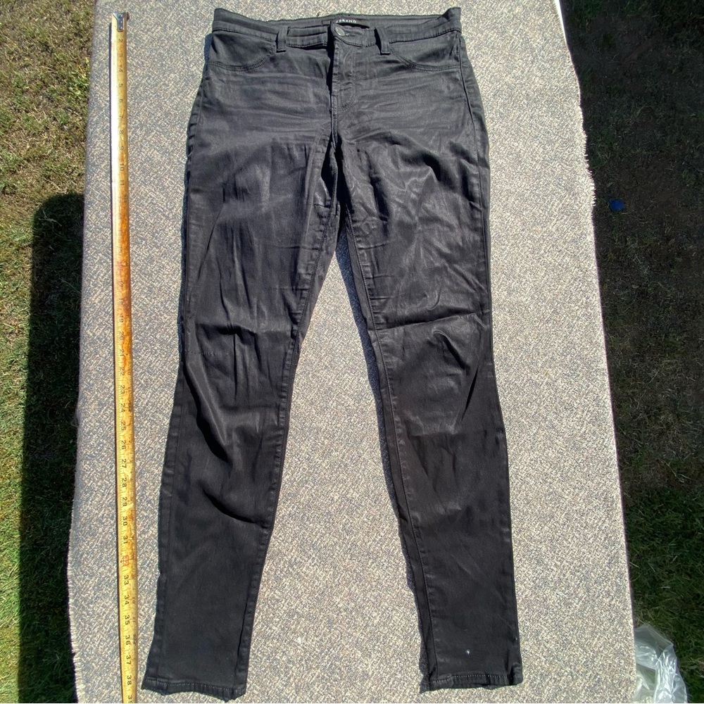 J Brand Super Skinny Stretchy Black Pants bunching in groin and legs size 27 4